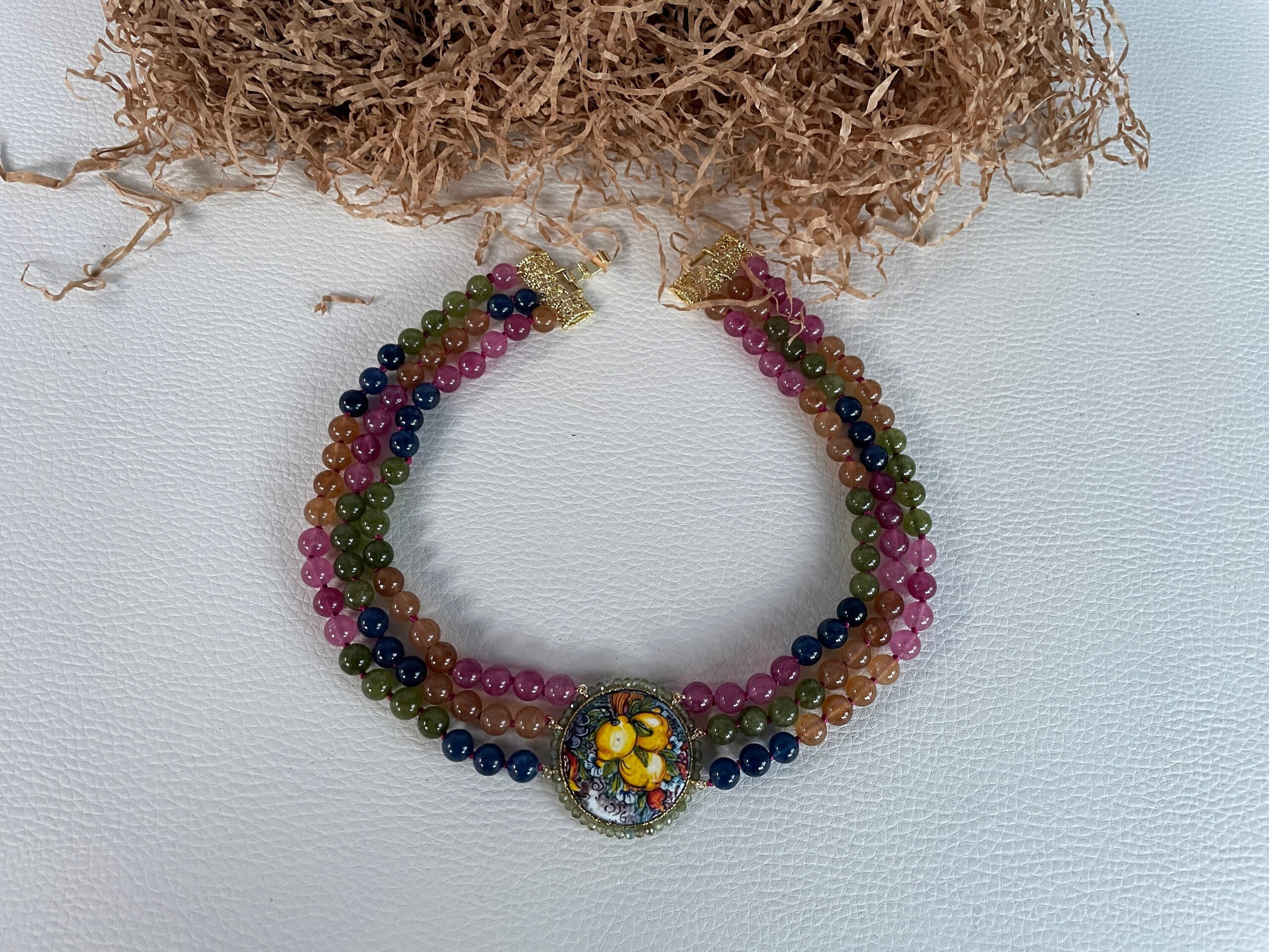 Collier tre fili, girocollo Giada Tormalina multicolor, collana annodata a mano, collana con mattonella Caltagirone, collana limone. Collane con Mattonelle Caltagirone