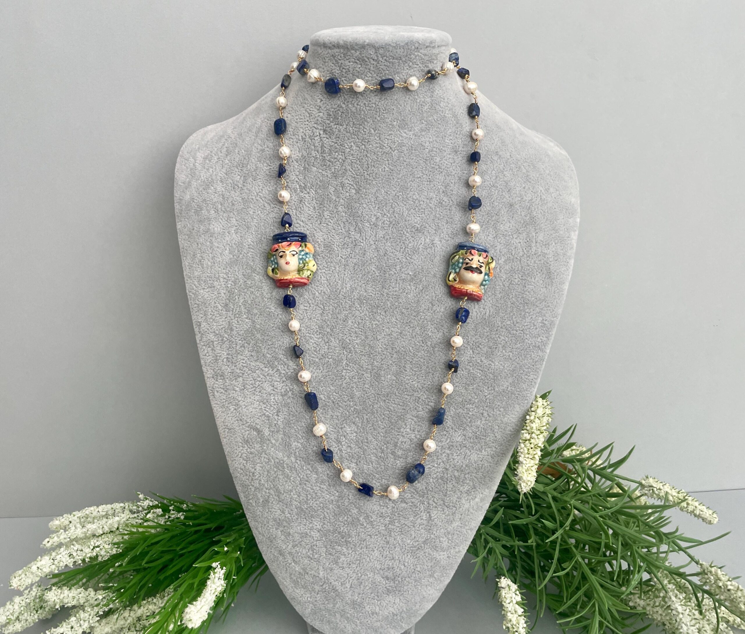 Collana siciliana, collana maxi, catena rosario Lapislazzuli, Teste di mori di ceramica di Caltagirone, regalo per lei, collana unisex. Collane caratteristiche siciliane