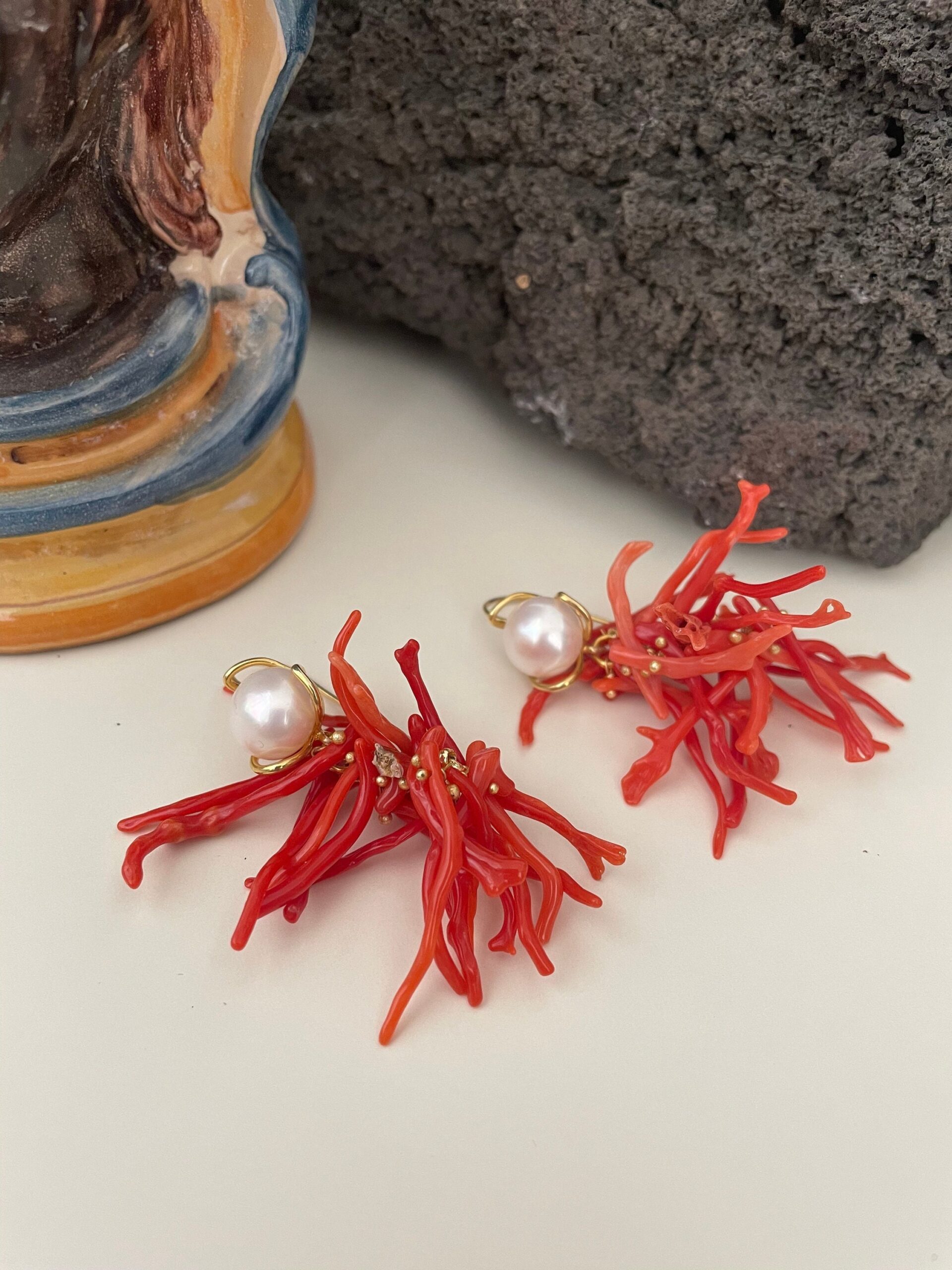 Orecchini argento 925, orecchini perla barocca, cascata di rami di corallo autentico del Mediterraneo, orecchini siciliani, regalo per lei Corallo del Mediterraneo