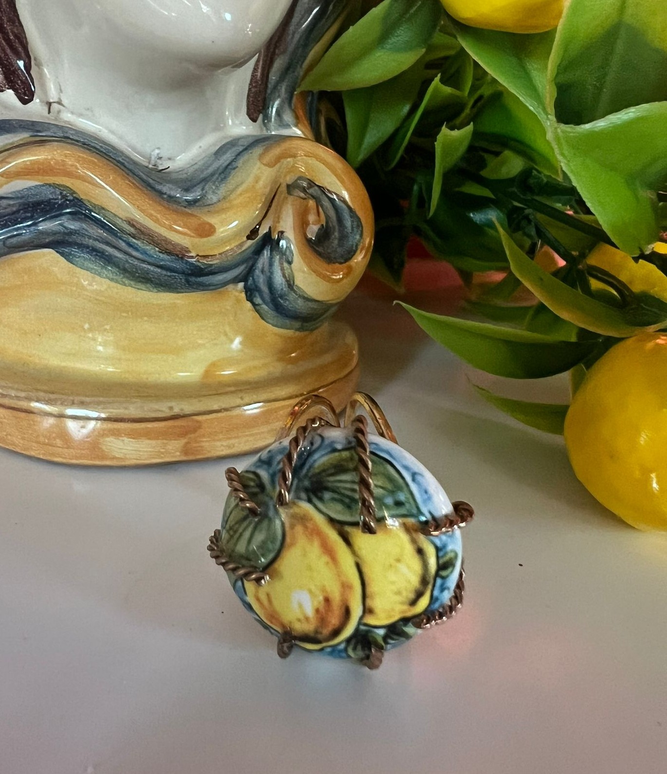 anello artigianale con limoni