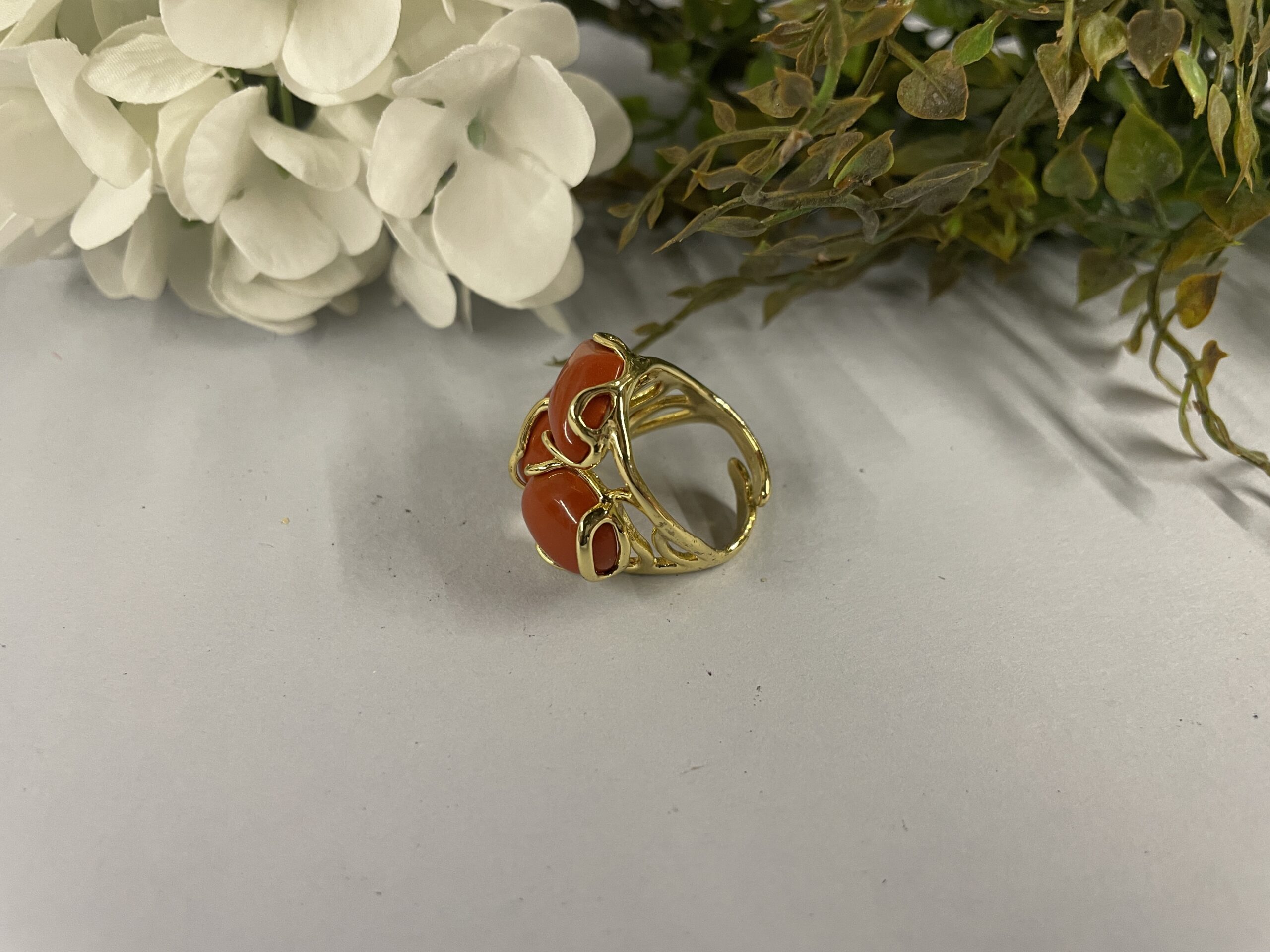 maxi anello con corallo rosso