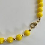 Collana da mare, collana gialla, collana girocollo con stella marina, collana resina, collana estiva, regalo ragazza, regalo per lei. Collane artigianali di Resina