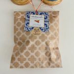 Collana da mare, collana gialla, collana girocollo con stella marina, collana resina, collana estiva, regalo ragazza, regalo per lei. Collane artigianali di Resina