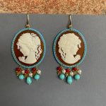 Orecchini Cammeo, orecchini argento 925, orecchini vistosi e leggeri, resina italiana, grappoli di perle miste, orecchini classici. Orecchini con Cammeo