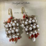 Orecchini siciliani con base in chiacchierino dorato e perle maiorca bianche, orecchini oro e perle, regalo per lei Orecchini siciliani Chiacchierino