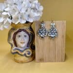 Orecchini siciliani con Pigne in ceramica di Caltagirone dipinte a mano. Orecchini caratteristici siciliani