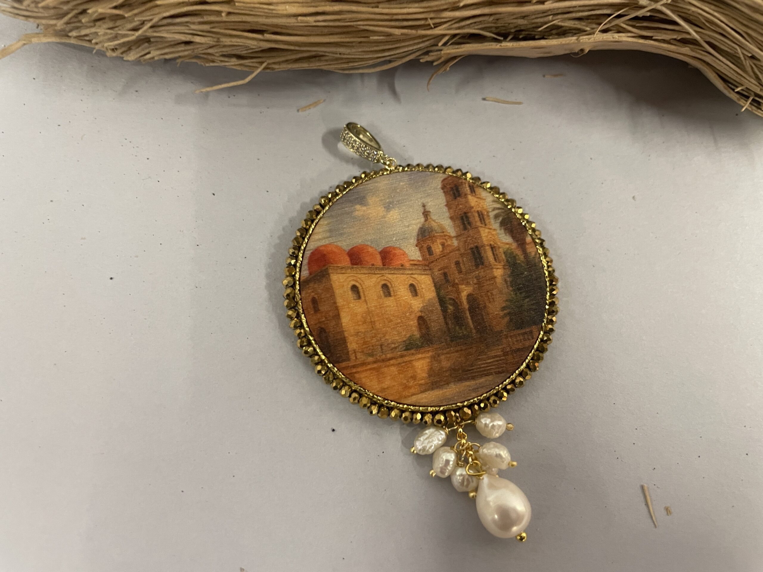 Collana con ciondolo “Vedute di Sicilia” – Palermo arabo-normanna Collane caratteristiche siciliane