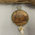 Collana con ciondolo “Vedute di Sicilia” – Etna e Liotru Piazza Duomo Catania Collane caratteristiche siciliane