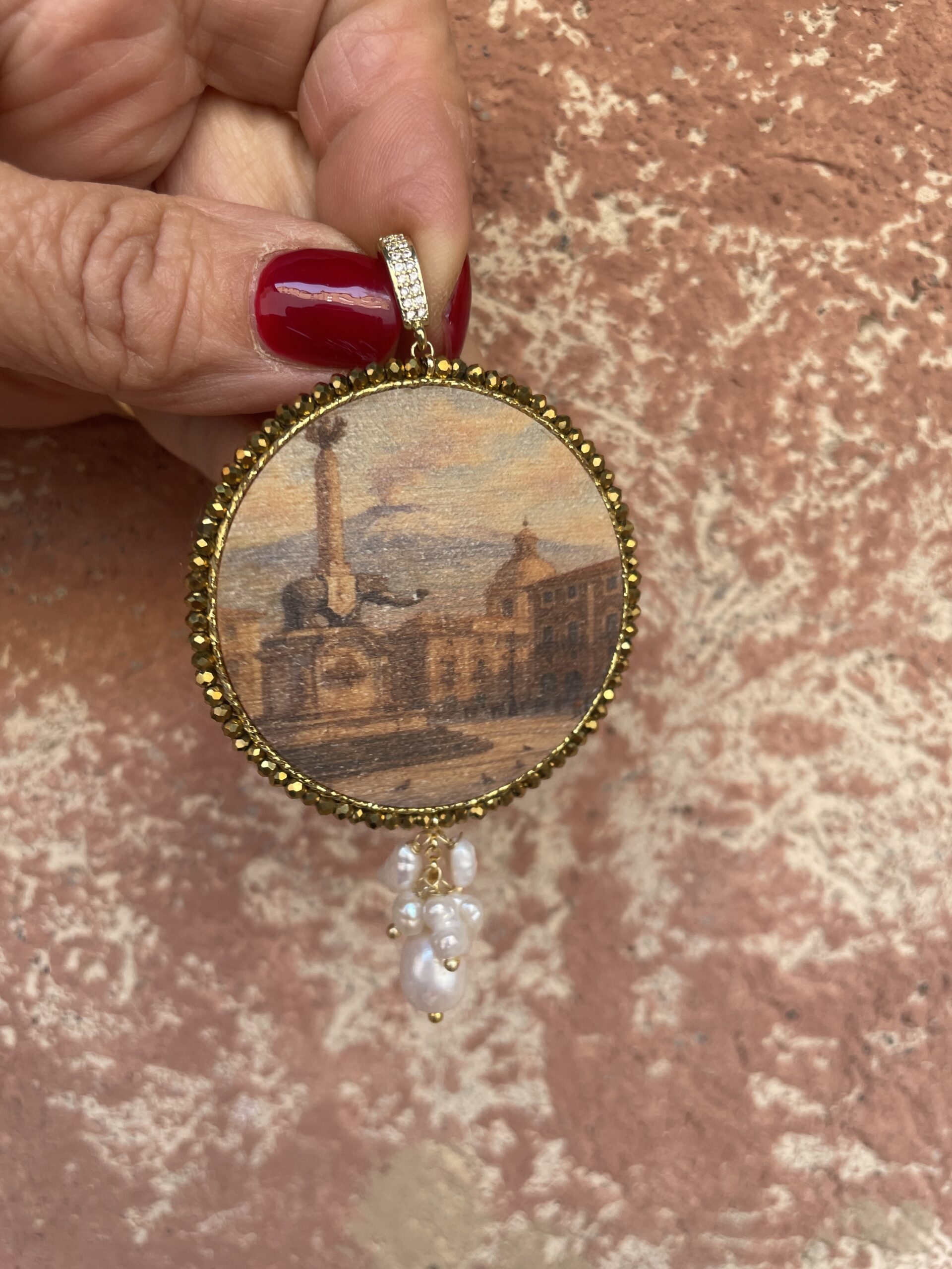 Collana con ciondolo “Vedute di Sicilia” – Etna e Liotru Piazza Duomo Catania Collane caratteristiche siciliane