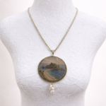Collana con ciondolo “Vedute di Sicilia” – Isola Bella Taormina Collane caratteristiche siciliane
