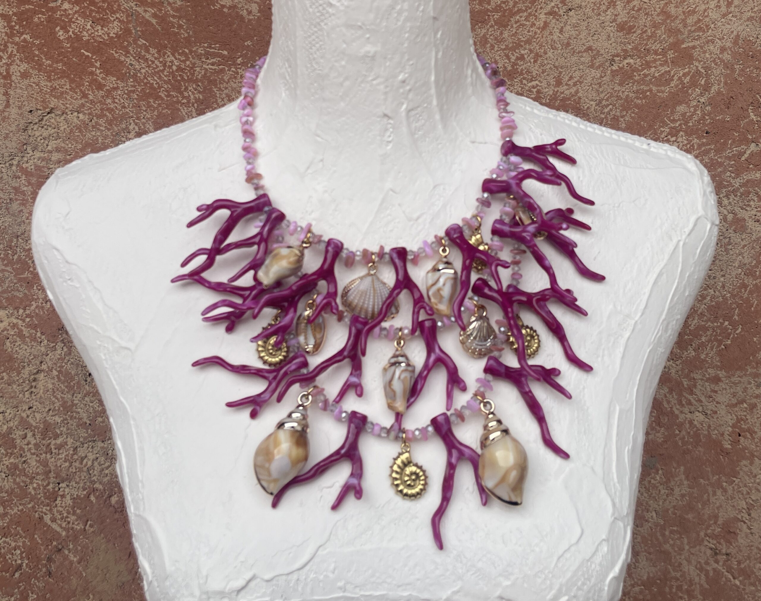 collana viola estiva