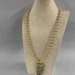 collana con maxi perle maiorca e Corno etnico